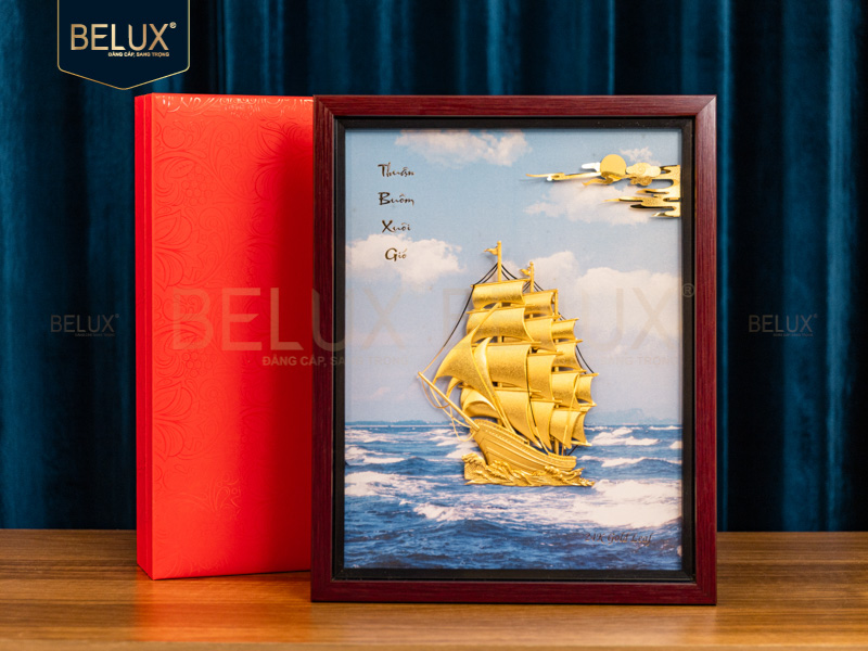 Tranh Thuận Buồm Xuôi Gió Vẽ Màu Dát Vàng 24k 34x27cm